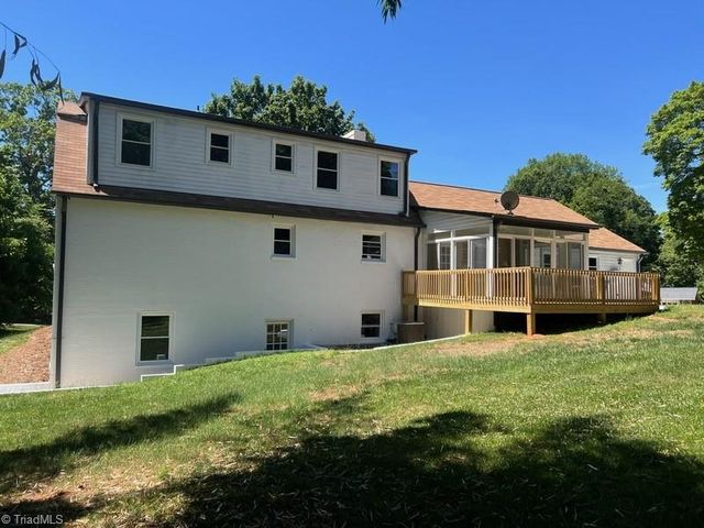 3721 Herchel Lane, Winston-salem, NC 27106