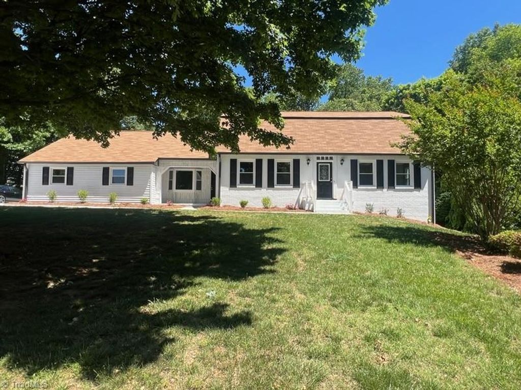 3721 Herchel Lane, Winston-salem, NC 27106