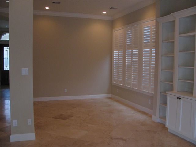 4112 Blossom Street, Houston, TX 77007