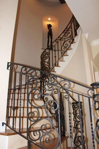 4112 Blossom Street, Houston, TX 77007