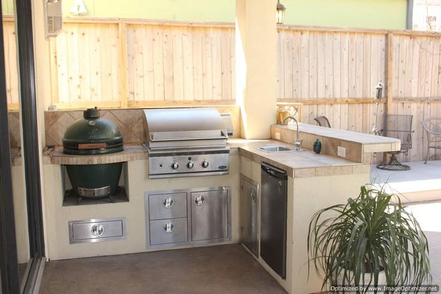 4112 Blossom Street, Houston, TX 77007