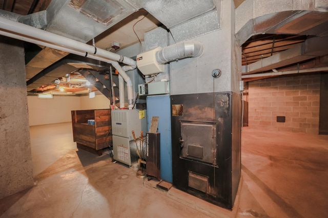 34 Edwards Mill Road, Chester, NH 03036