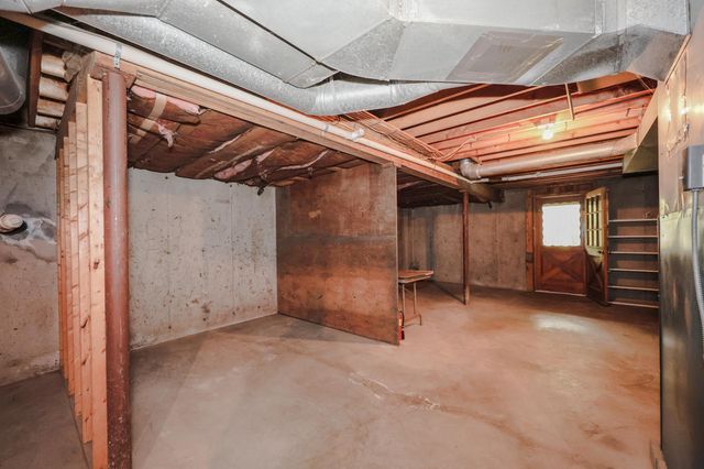 34 Edwards Mill Road, Chester, NH 03036