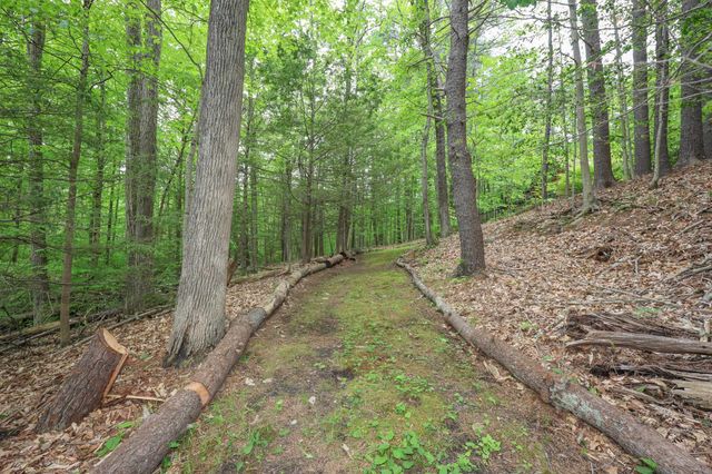 34 Edwards Mill Road, Chester, NH 03036