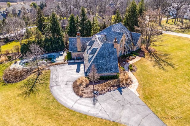5443 Belmont Court, Libertyville, IL 60048