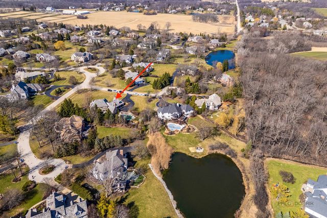 5443 Belmont Court, Libertyville, IL 60048