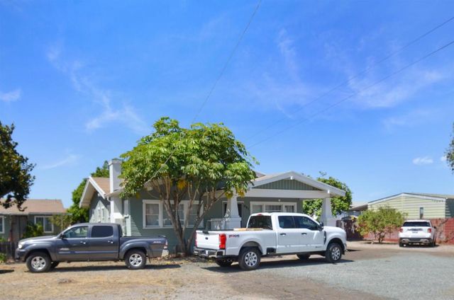 691 G Street, Chula Vista, CA 91910