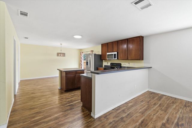 4957 Thorn Hollow Drive, Fort Worth, TX 76244