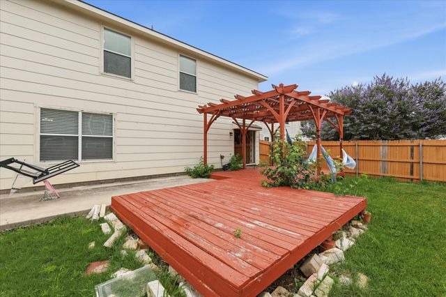 4957 Thorn Hollow Drive, Fort Worth, TX 76244