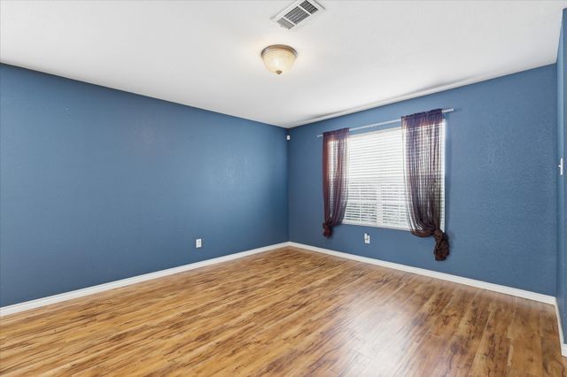 4957 Thorn Hollow Drive, Fort Worth, TX 76244