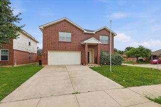 4957 Thorn Hollow Drive, Fort Worth, TX 76244