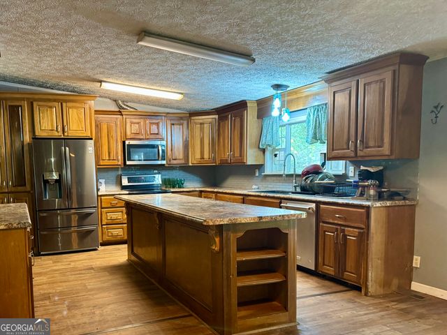 361 L E Stanfield Road, Glennville, GA 30427