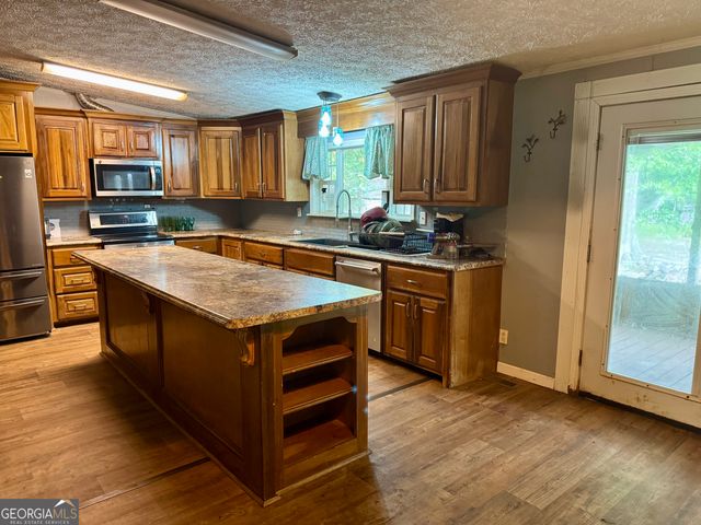 361 L E Stanfield Road, Glennville, GA 30427