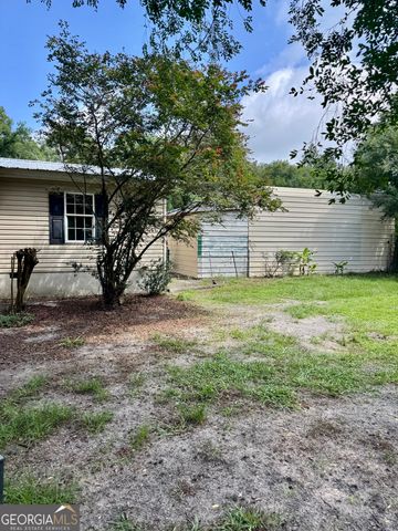 361 L E Stanfield Road, Glennville, GA 30427