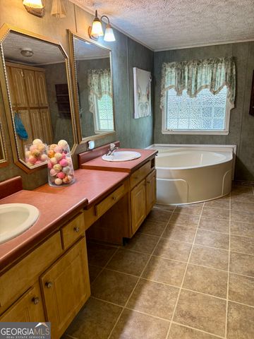 361 L E Stanfield Road, Glennville, GA 30427