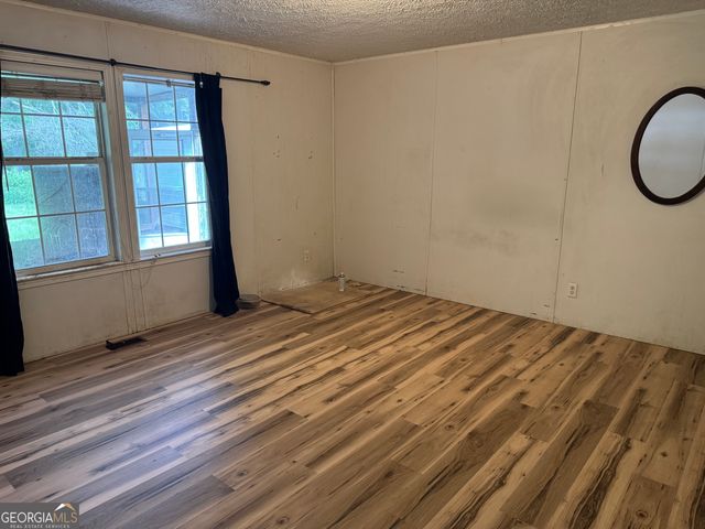 361 L E Stanfield Road, Glennville, GA 30427