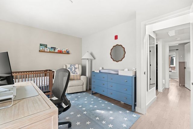 104 Liverpool St 104, Boston, MA 02128