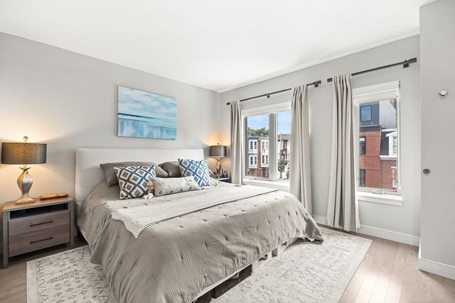 104 Liverpool St 104, Boston, MA 02128