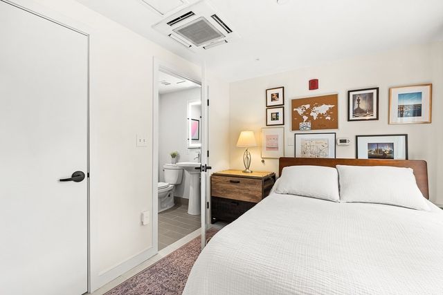 104 Liverpool St 104, Boston, MA 02128
