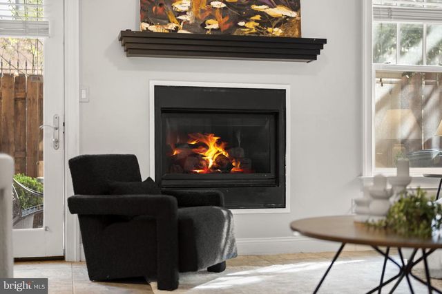 220 GASKILL ST, Philadelphia, PA 19147