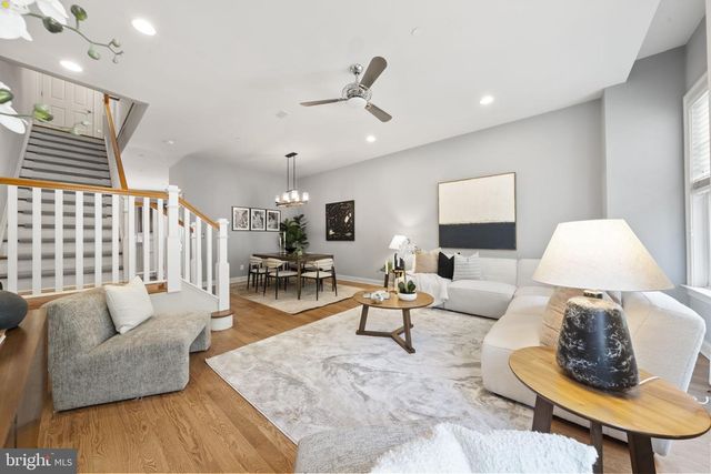 220 GASKILL ST, Philadelphia, PA 19147