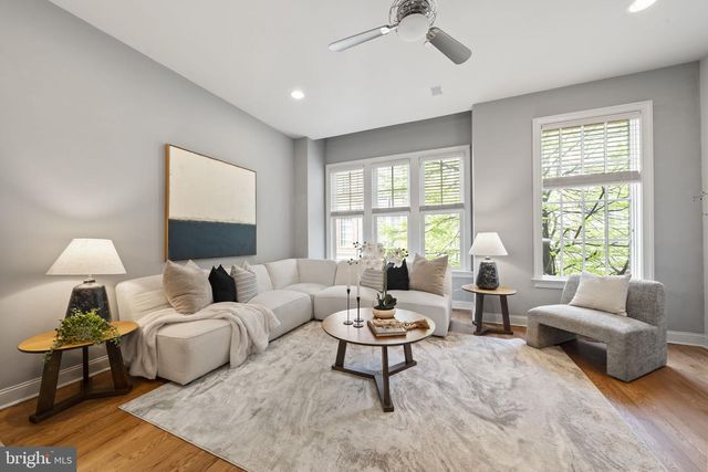 220 GASKILL ST, Philadelphia, PA 19147