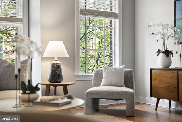 220 GASKILL ST, Philadelphia, PA 19147