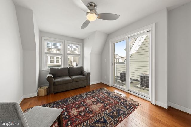 220 GASKILL ST, Philadelphia, PA 19147