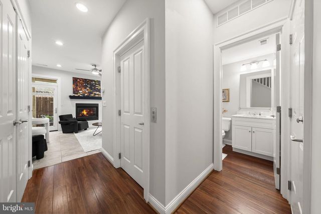 220 GASKILL ST, Philadelphia, PA 19147