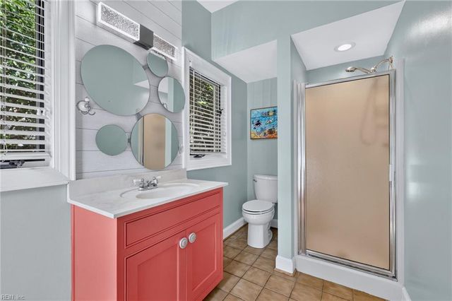 1125 Bay Colony DR, Virginia Beach, VA 23451