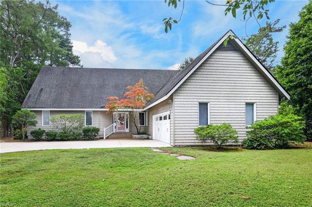 1125 Bay Colony DR, Virginia Beach, VA 23451