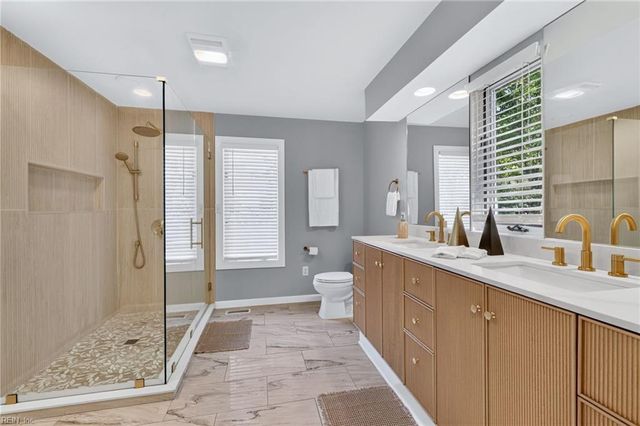 1125 Bay Colony DR, Virginia Beach, VA 23451