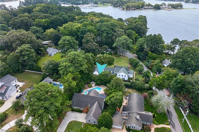 1125 Bay Colony DR, Virginia Beach, VA 23451