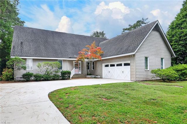 1125 Bay Colony DR, Virginia Beach, VA 23451