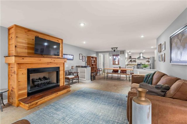 770 Lexington Avenue SW, Atlanta, GA 30310