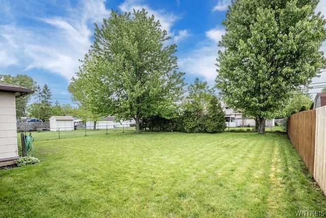 247 Shetland Drive, Amherst, NY 14221