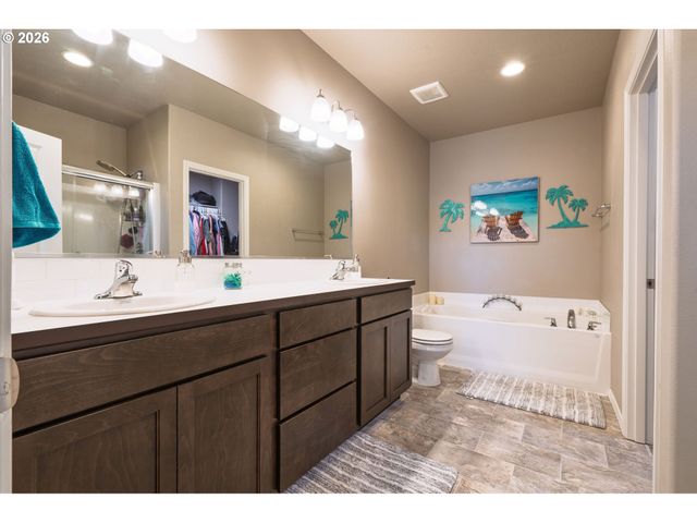 2833 ESSEX Ave, Albany, OR 97321