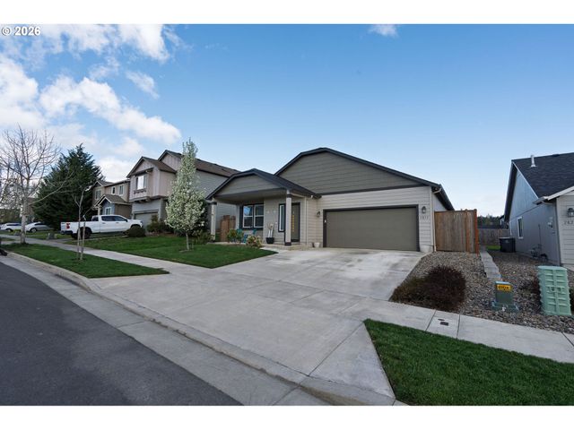 2833 ESSEX Ave, Albany, OR 97321