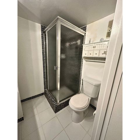 5190 E Sabal Palm Boulevard 201, Tamarac, FL 33319