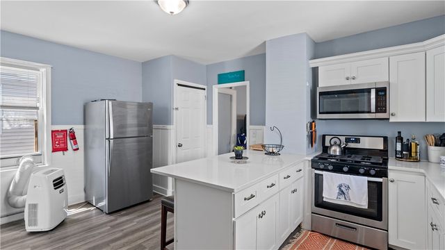 59 Vandewater Street, Providence, RI 02908