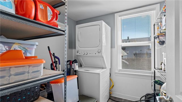 59 Vandewater Street, Providence, RI 02908