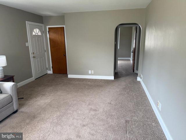 504 MONTICELLO AVE, Upper Chichester, PA 19014