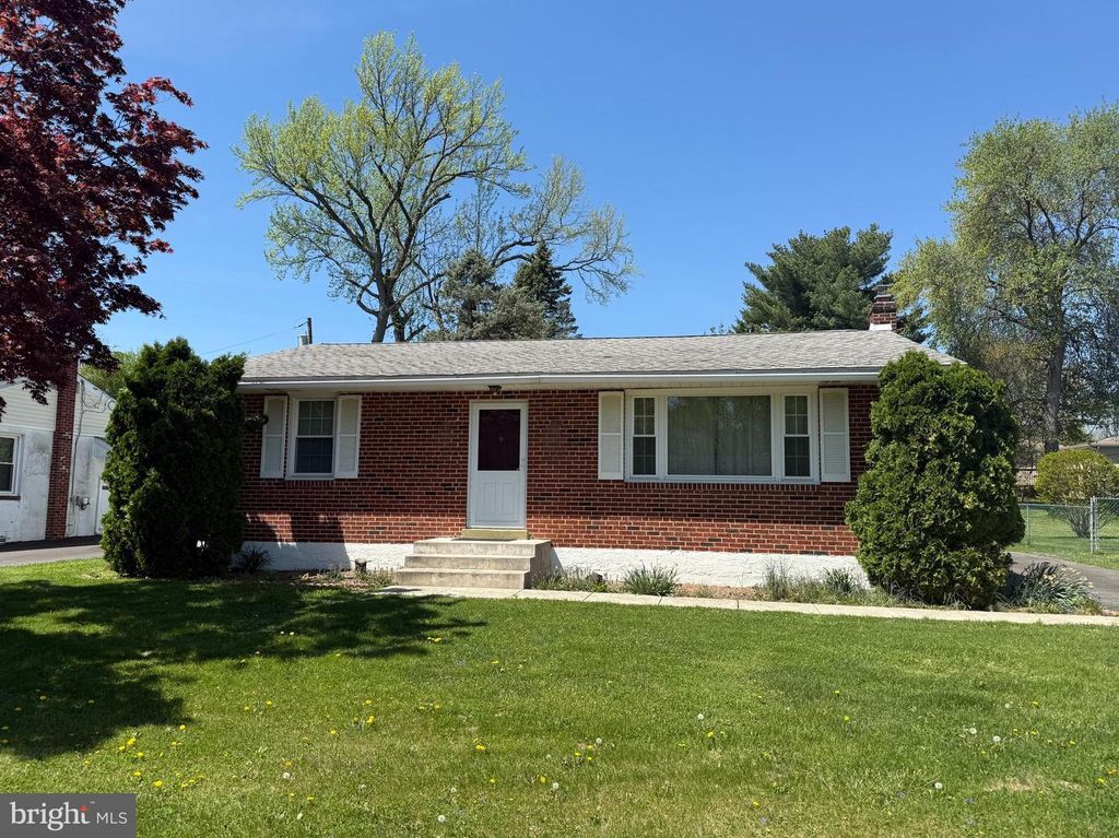 504 MONTICELLO AVE, Upper Chichester, PA 19014