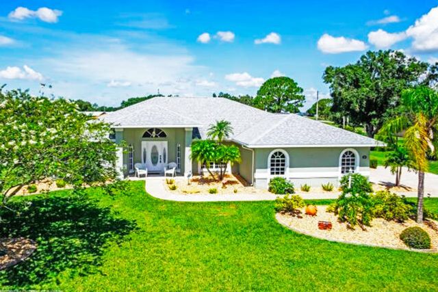 424 Holly Drive, Sebring, FL 33876