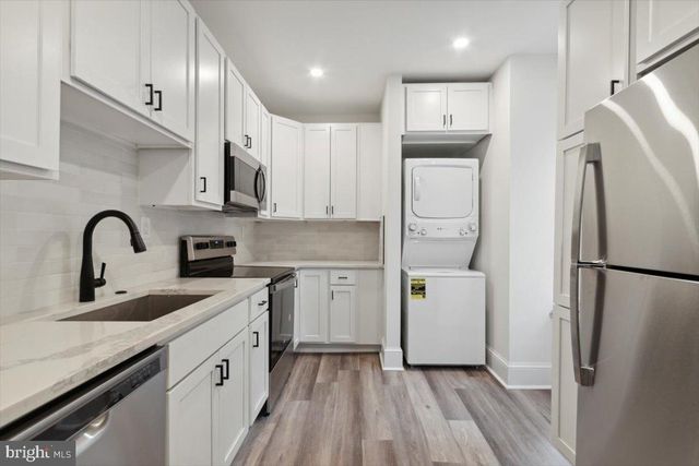 3205 WINTER ST, Philadelphia, PA 19104