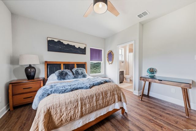 18806 Canyon View Pass, Helotes, TX 78023