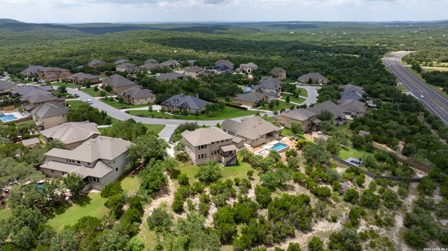 18806 Canyon View Pass, Helotes, TX 78023
