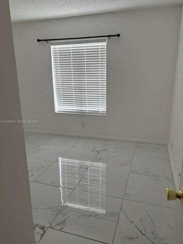 623 Sea Pine Way C1, Greenacres, FL 33415