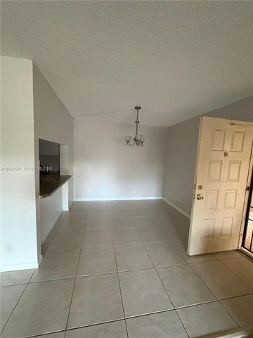 623 Sea Pine Way C1, Greenacres, FL 33415