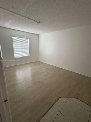 623 Sea Pine Way C1, Greenacres, FL 33415